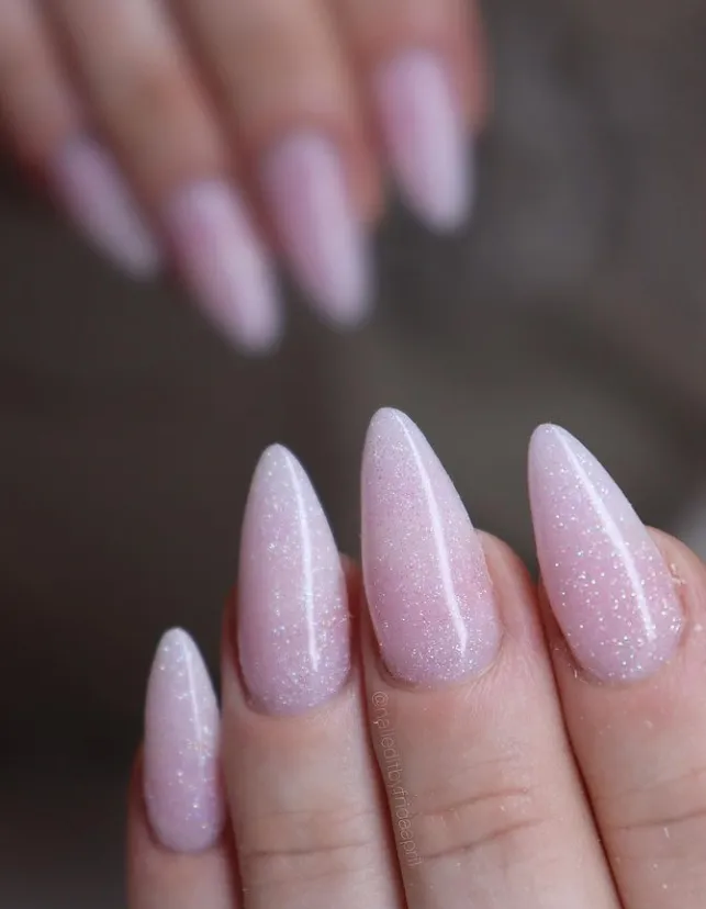 Light Elegance Losing My Impatiens glittergel 10 ml pastellrosa