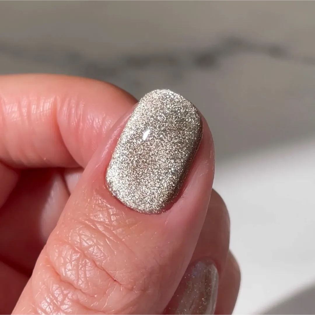 The Gel Collection Cat Eye Saturn gel polish 10 ml sølv