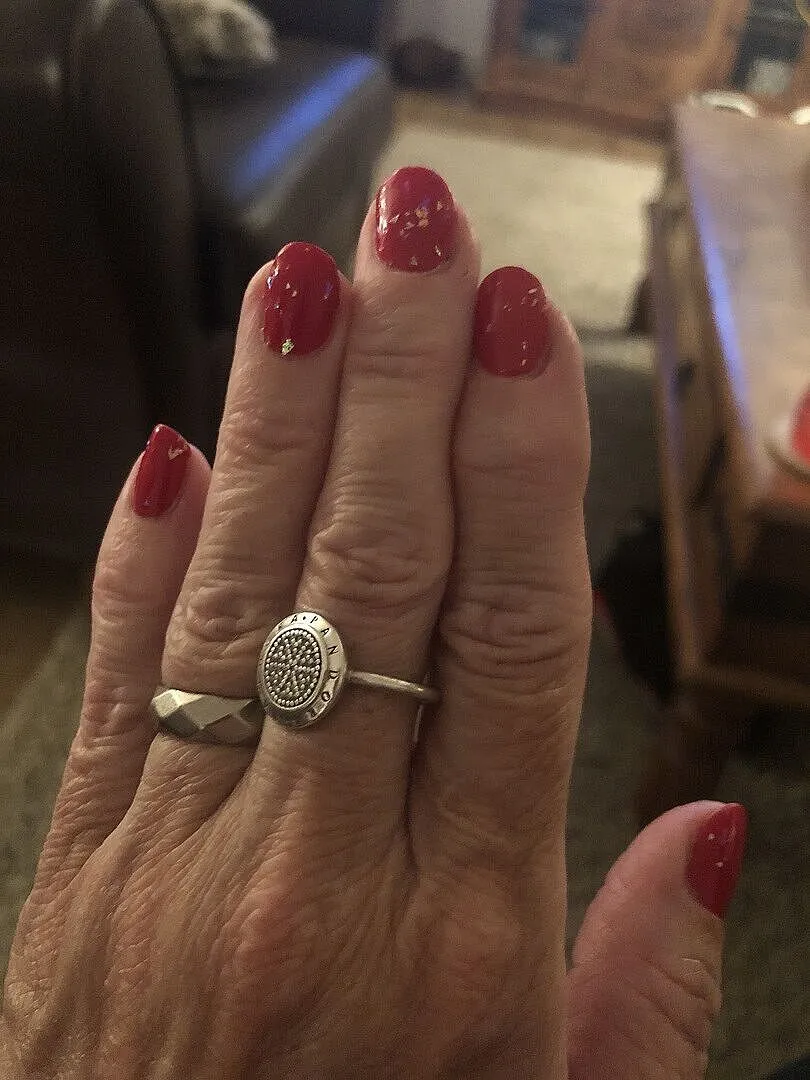 Nails Inc St James Gel Effect neglelakk rød krem