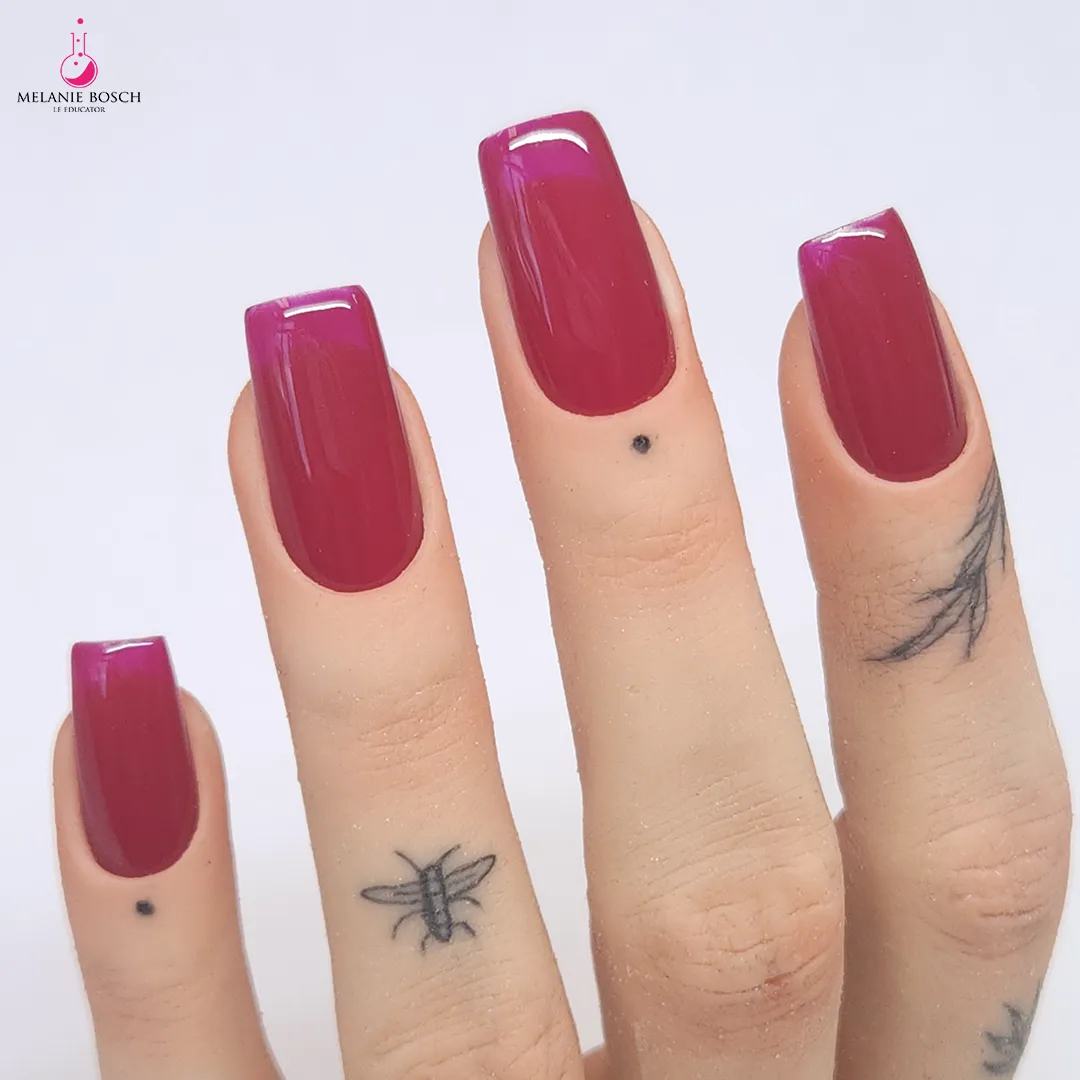 Light Elegance P+ Perfect Cut gellakk 10 ml burgunder