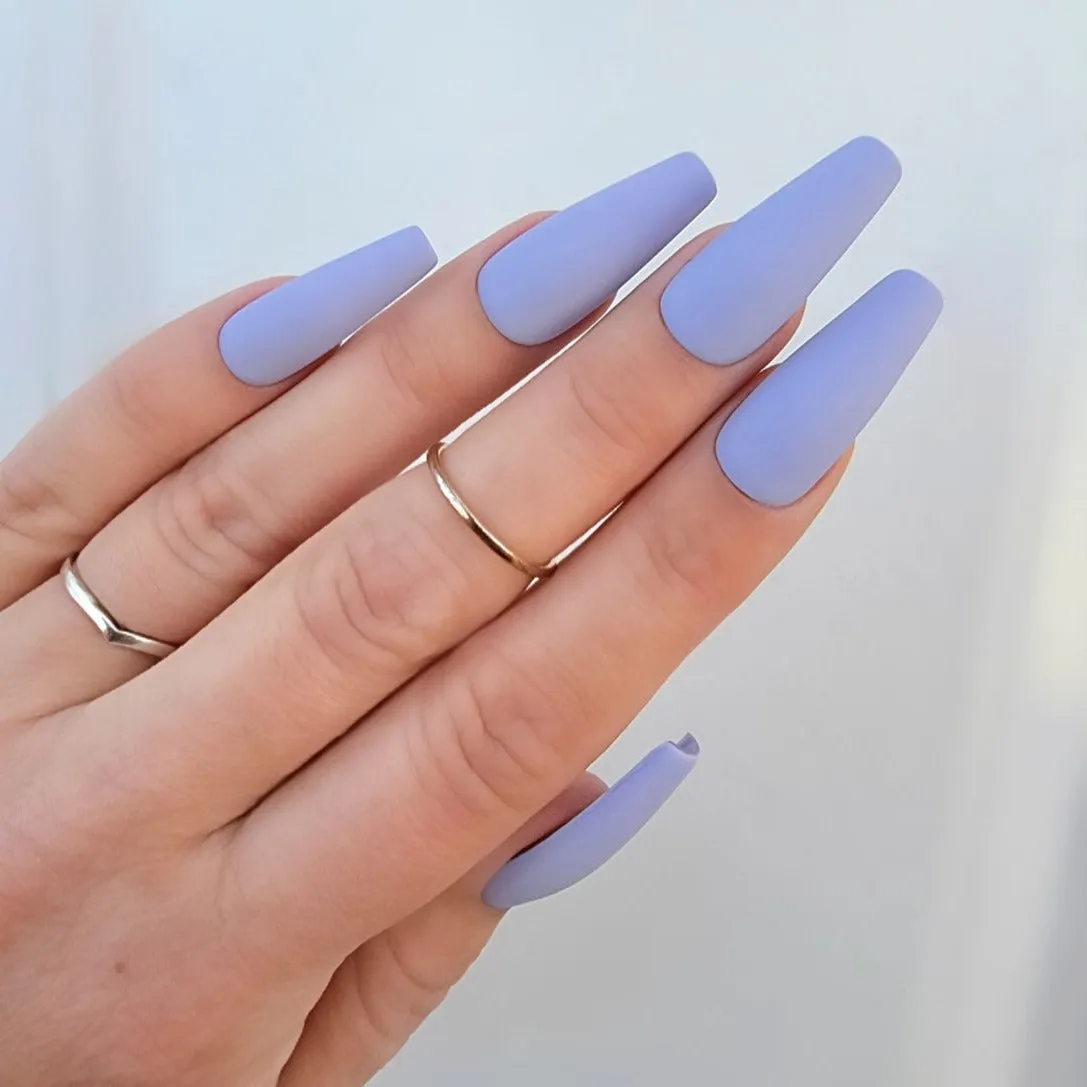 Light Elegance ButterCream Movie Under the Moonlight neglegel lavendel