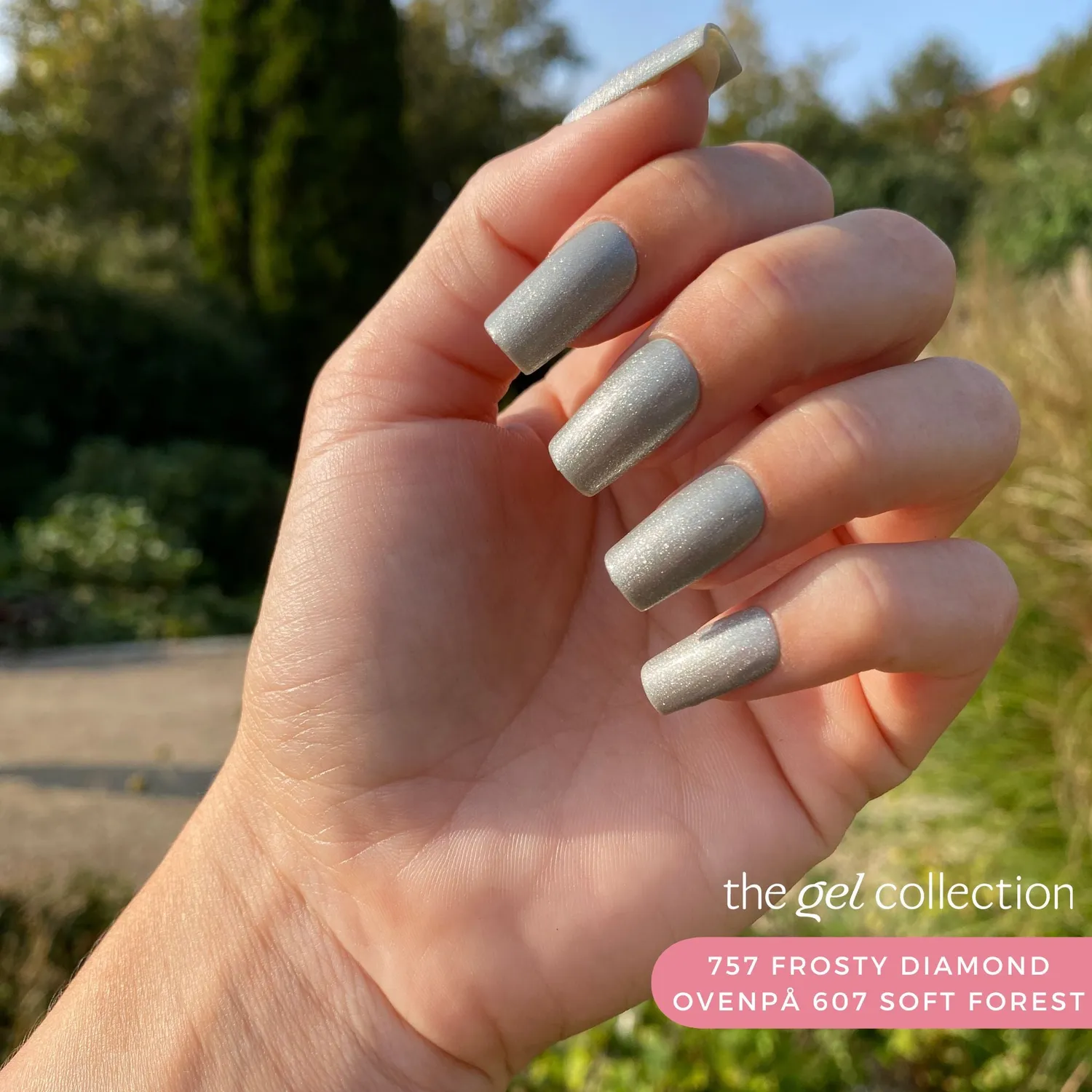 The Gel Collection Gel Polish 757 Frosty Diamond glitter
