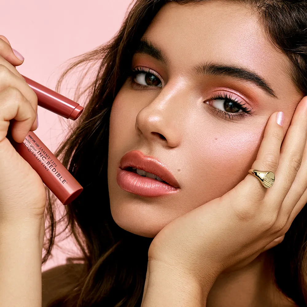 Nails Inc London Slow Jamz leppepomade rød vegansk