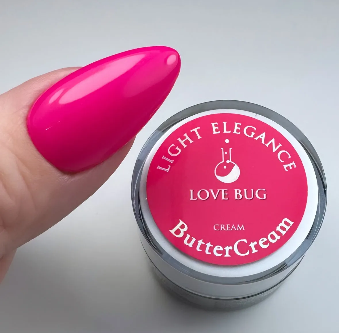 Light Elegance Love Bug ButterCream fargegel 5 ml fuksia-rosa