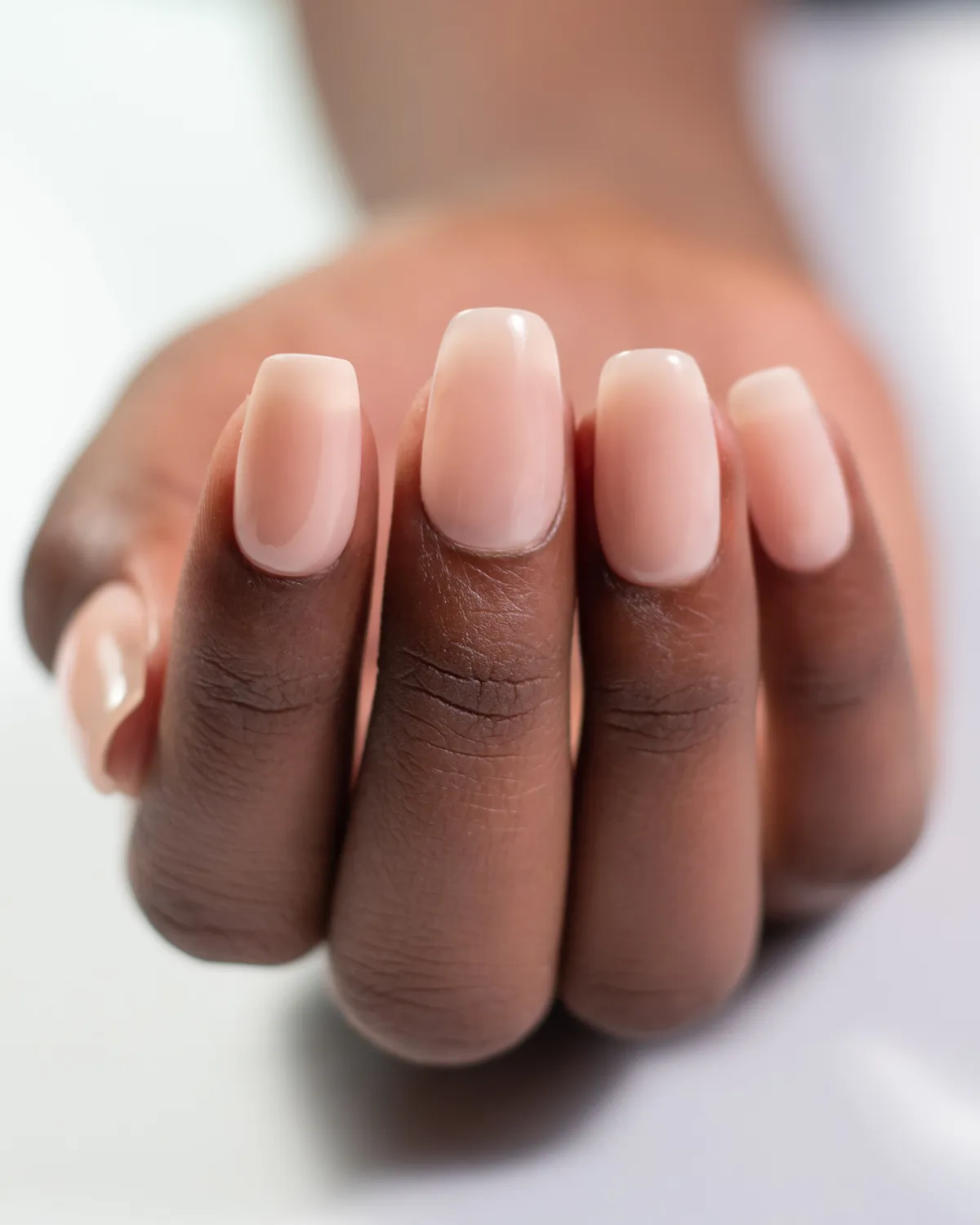Light Elegance Lexy Line Delicate Peach builder 10 ml fersken