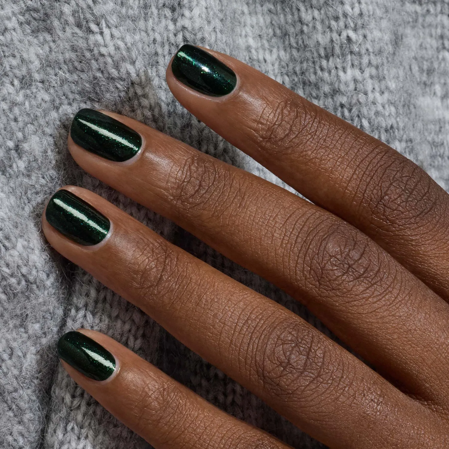 Manucurist Green Flash Poison gellakk glitter grønn