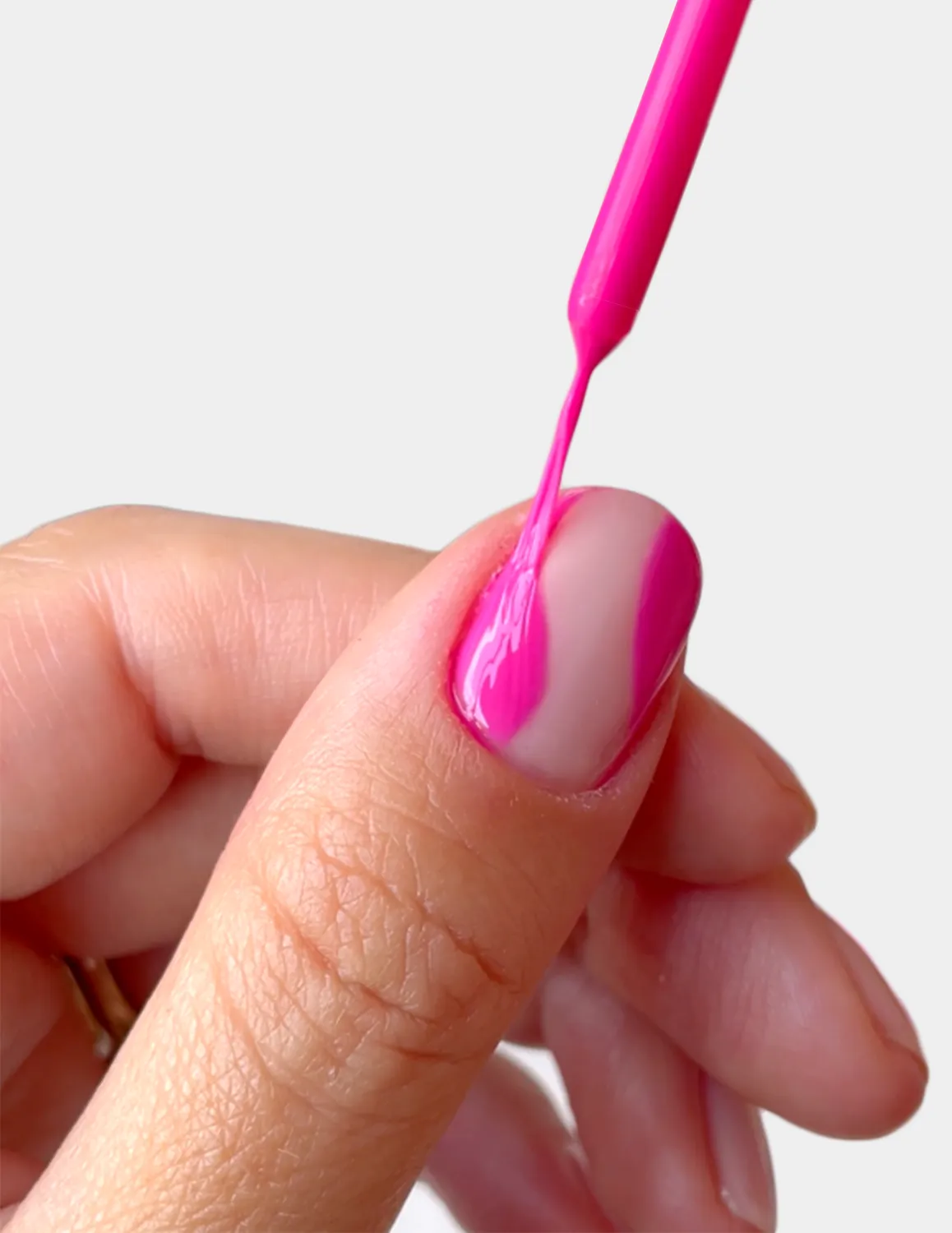 Le Mini Macaron Le Gel Liner Strawberry Pink gellakk 6 ml rosa