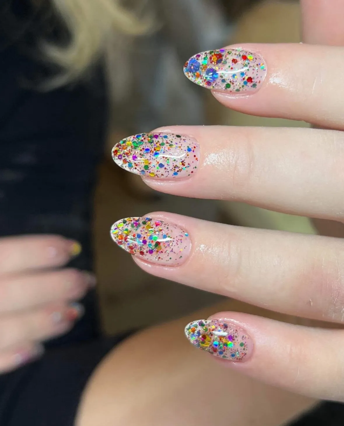 Light Elegance P+ Everyone's a Critic glitterlakk 10 ml