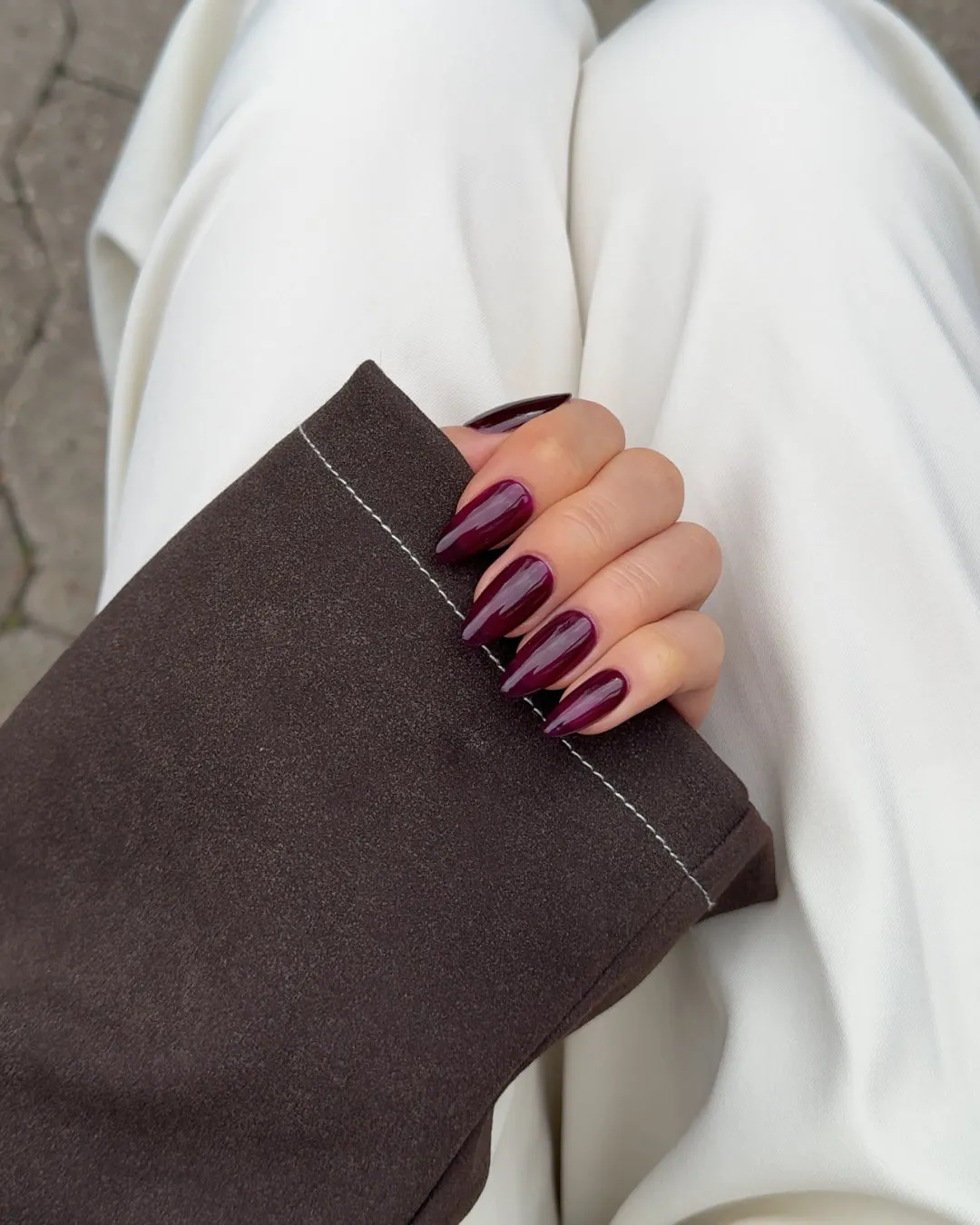 The Gel Collection Gel Polish 205 Mic Drop lilla plomme
