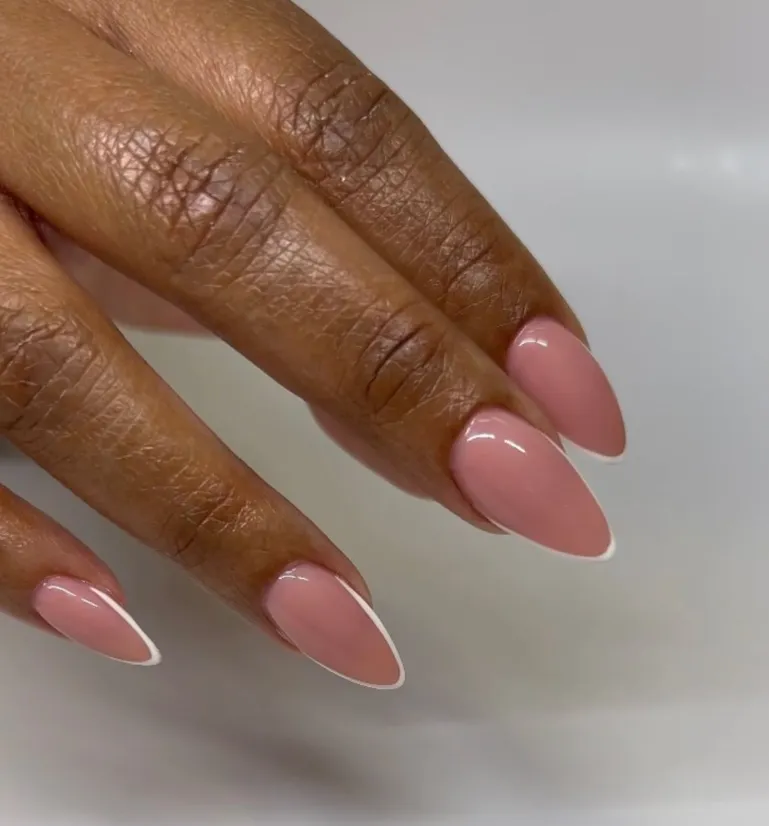 Light Elegance Lexy Line Ideal Pink builder gel 10 ml nøytral rosa