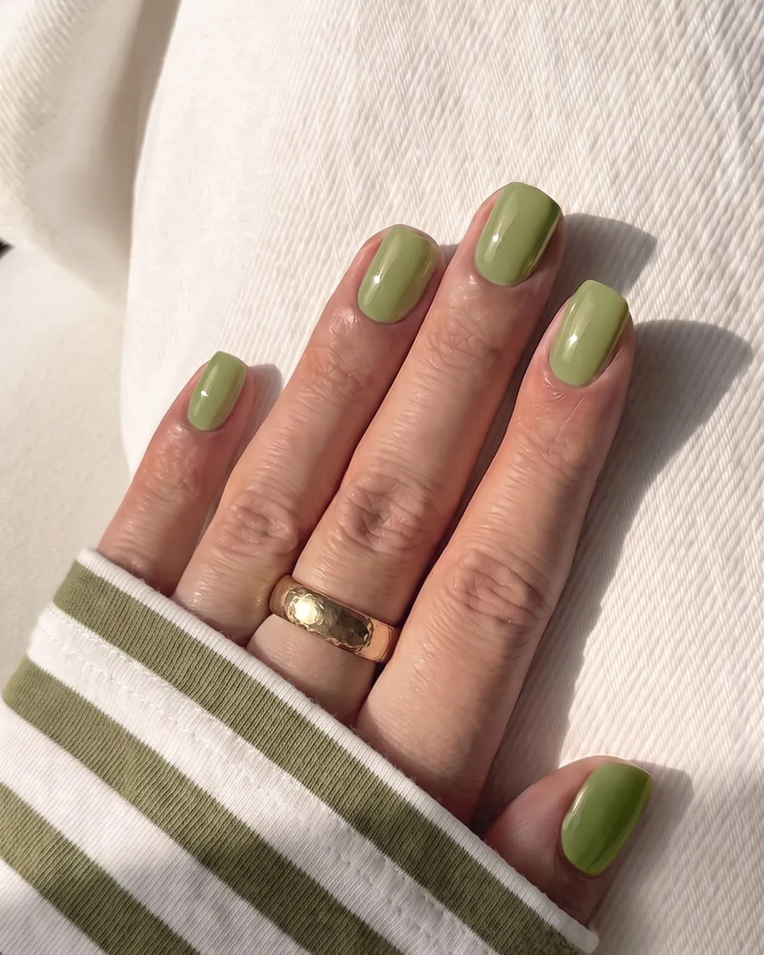 The Gel Collection Gel Polish 214 Ripe Or Not gellakk grønn