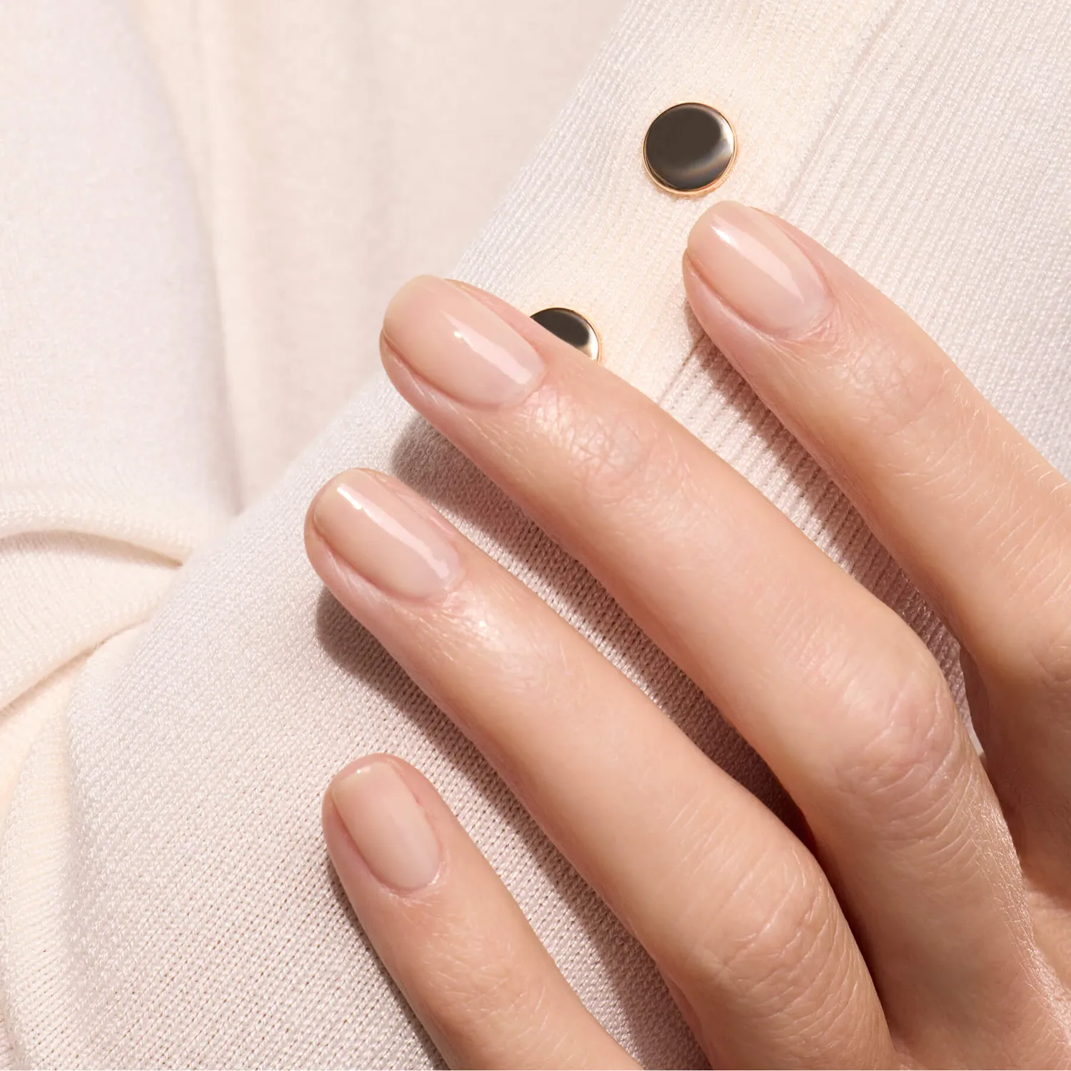 Manucurist Green Beige neglelakk nude transparent