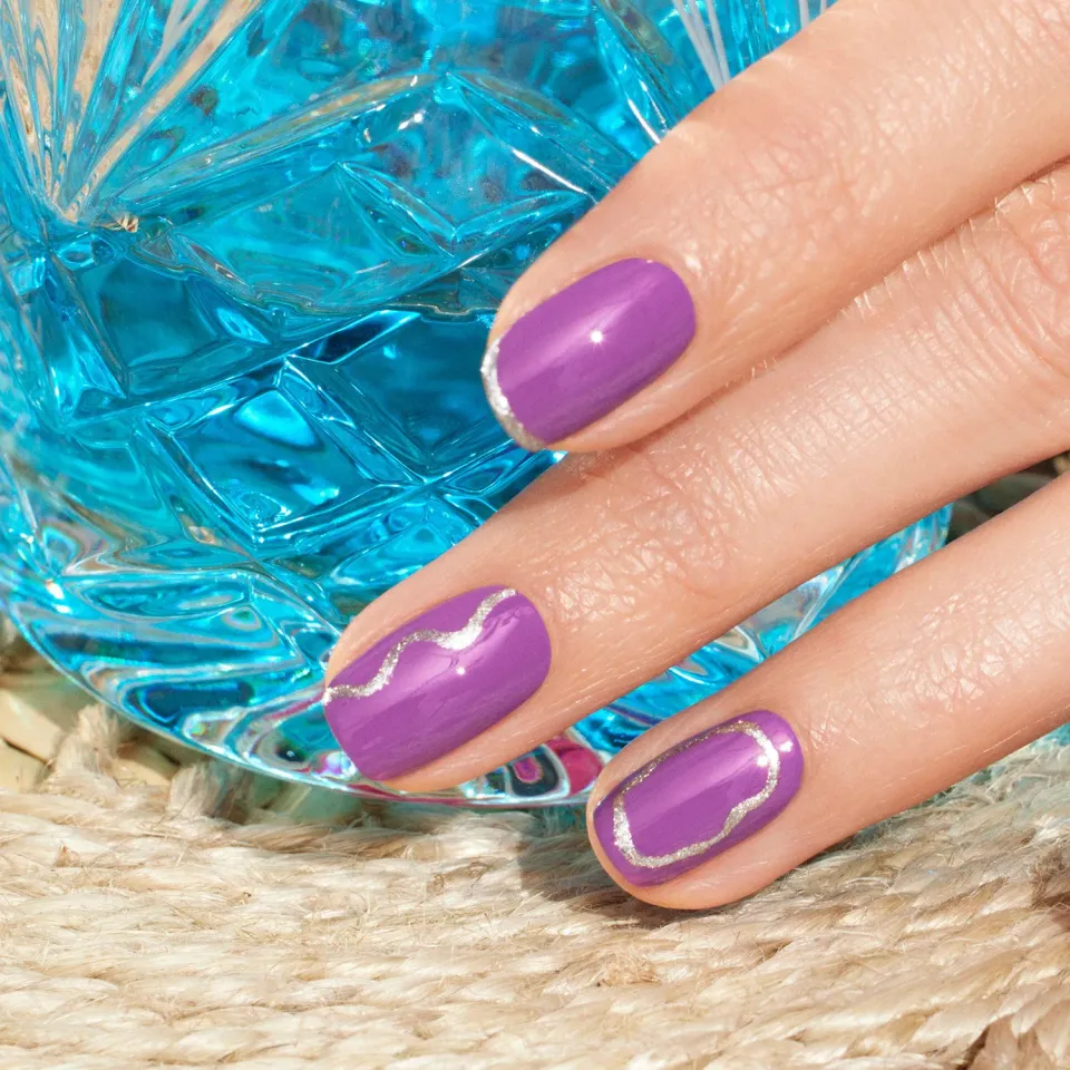 Manucurist Shiny Summer neglelakksett Green Flash 2 farger