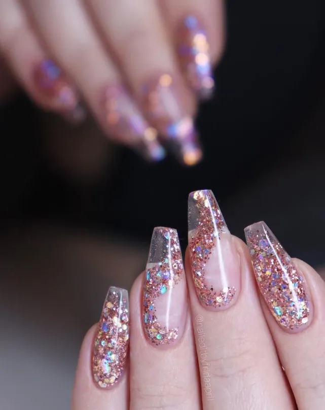 Light Elegance You Bring the Wine glittergel rosegull 10 ml