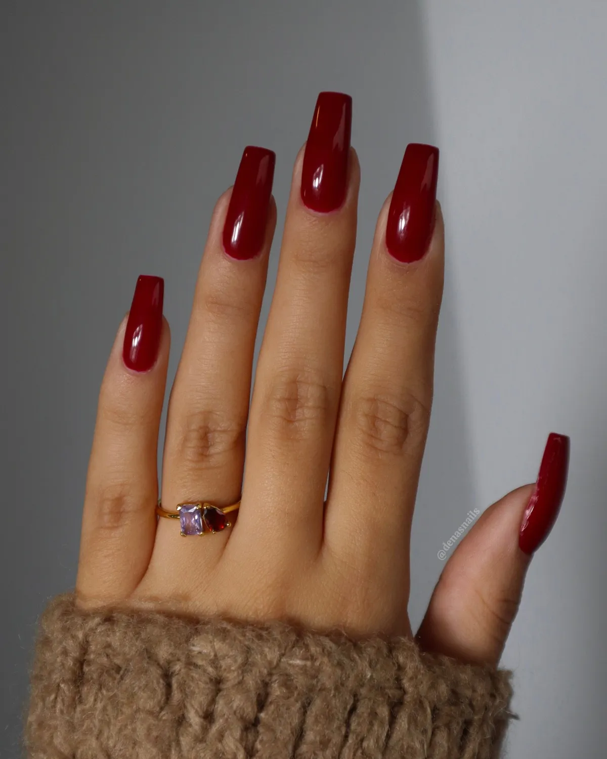 Light Elegance ButterCream Cranberry Craze neglegel rød