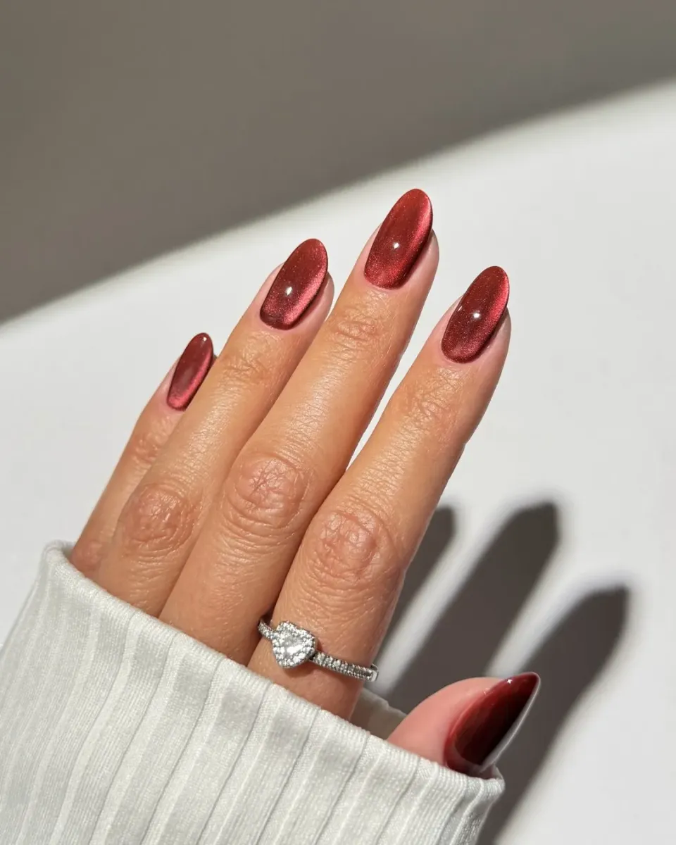 The Gel Collection Deep Cherry fargekit 21FREE+ kirsebærrød
