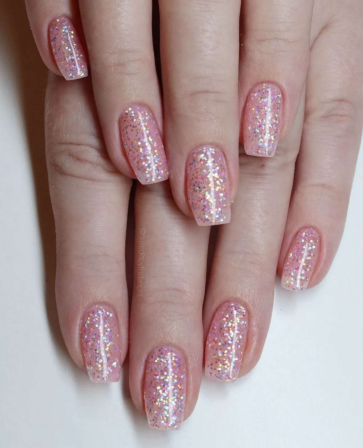 Light Elegance Over the Moon glittergel 10 ml babyrosa