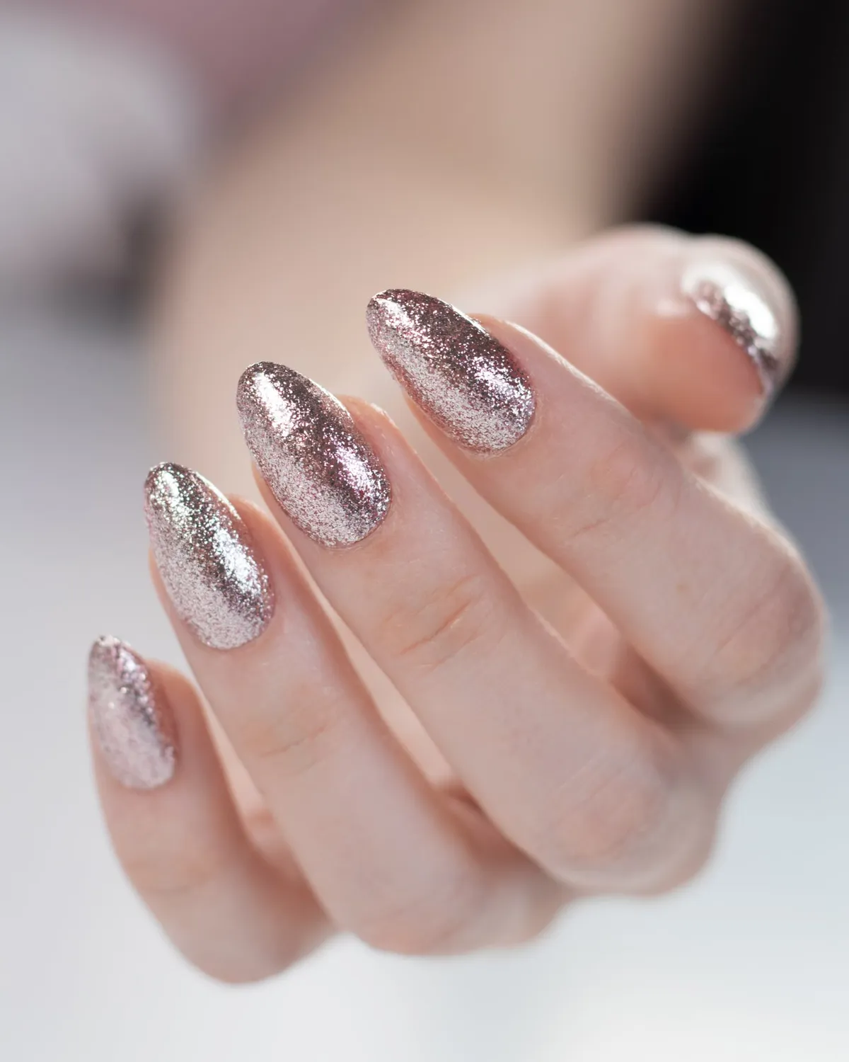 Light Elegance ButterBling Pink Champagne gel neglelakk roségull