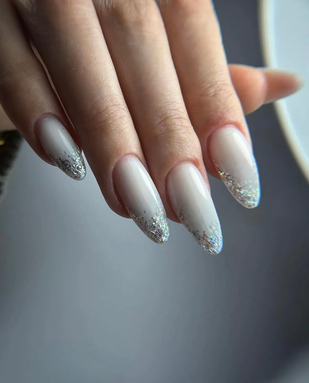 Light Elegance Rolling in Glitter glittergele 10 ml sølv