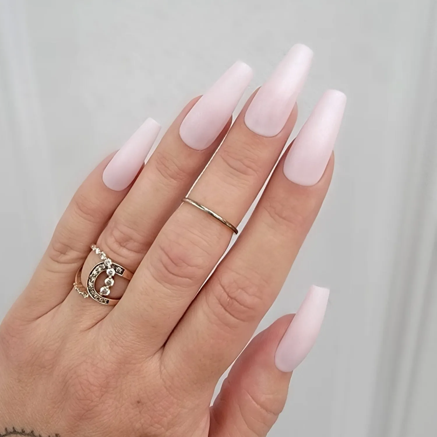 Light Elegance P+ Pouty Pink gellakk 10 ml rosa shimmer