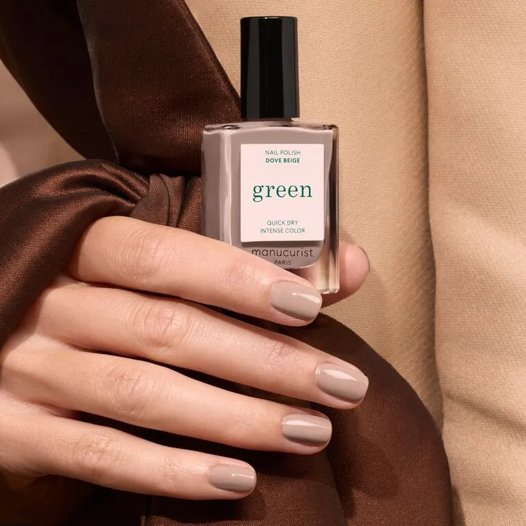 Manucurist Green neglelakk Dove Beige gråbeige