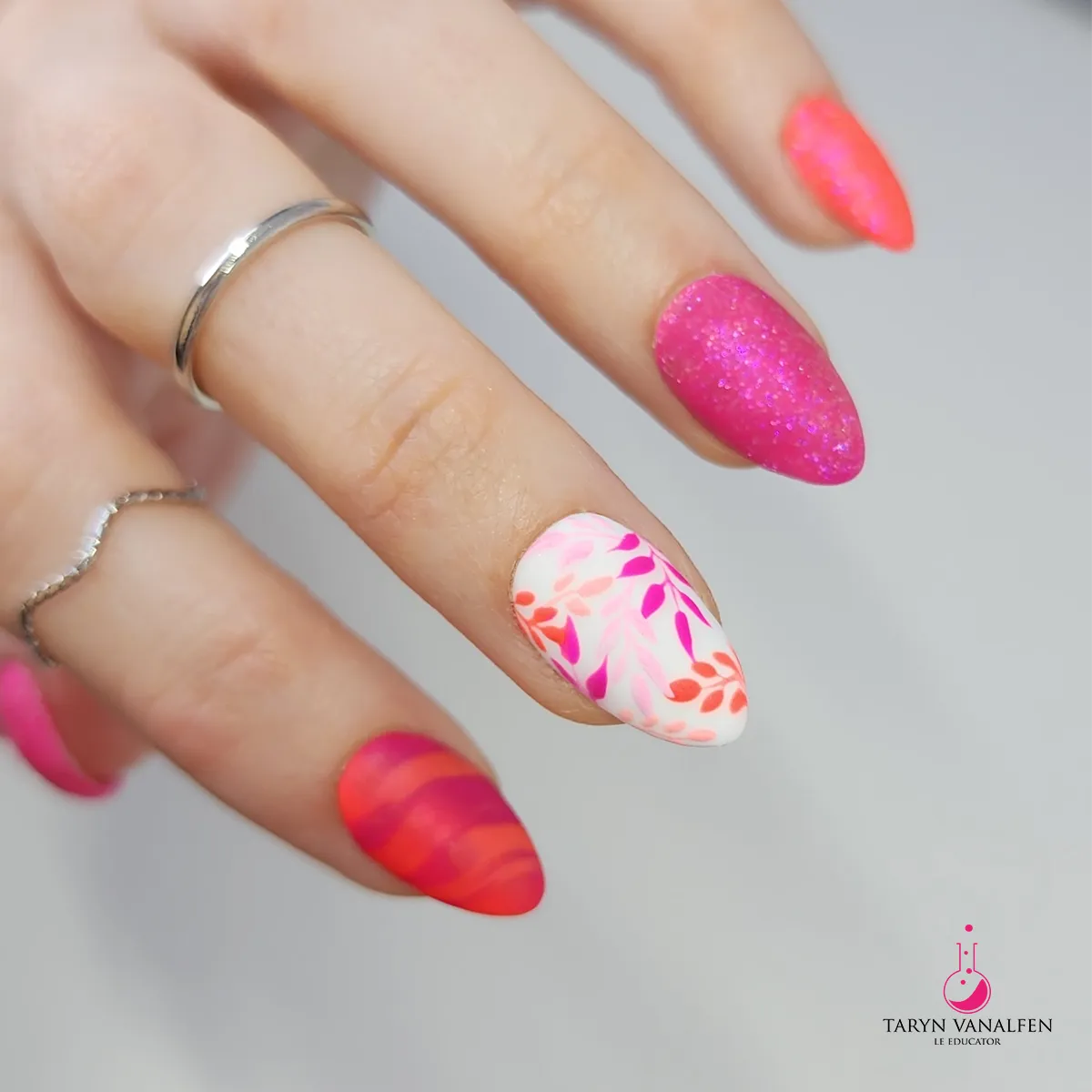 Light Elegance ButterCream Seriously Succulent 5 ml fuchsia