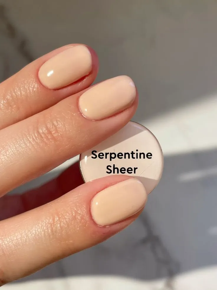 Le Mini Macaron Serpentine Sheer gellakk 8,5 ml nøytral sheer