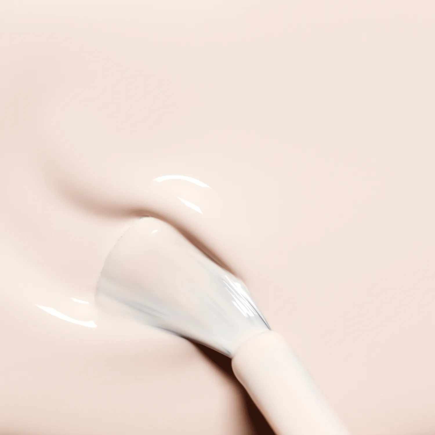 Manucurist Green Crème neglelakk off-white dekkende