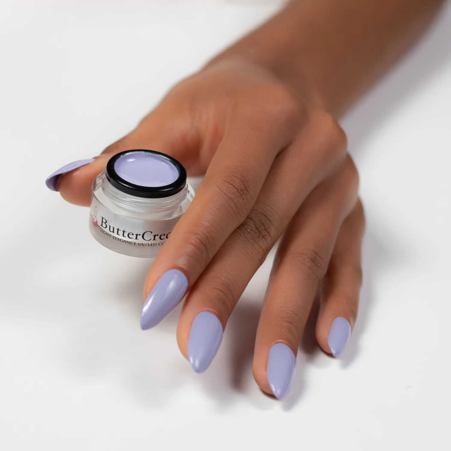 Light Elegance ButterCream Movie Under the Moonlight neglegel lavendel