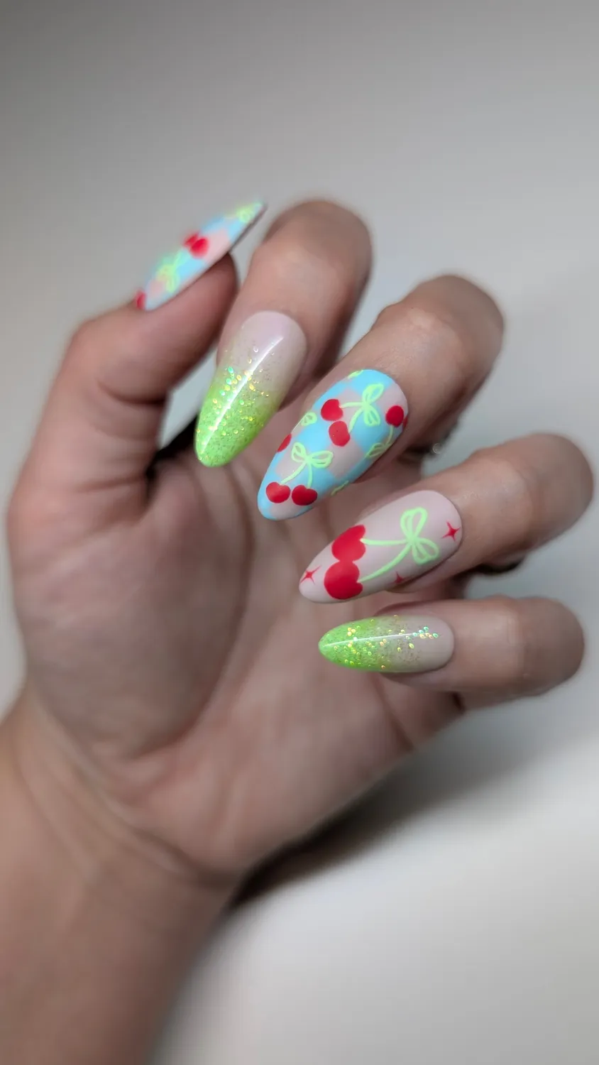 Light Elegance ButterCream Queen of Hearts gellakk rød heldekkende